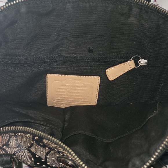 Coach Collection - Picture 4 of 5